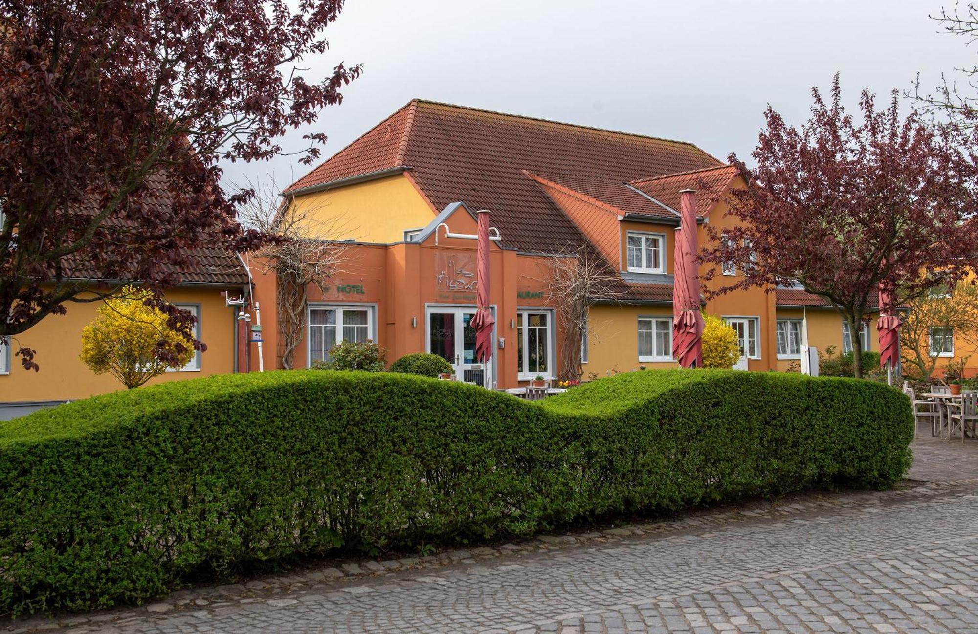 Hotel&Restaurant Zum Kap Arkona Putgarten Bagian luar foto