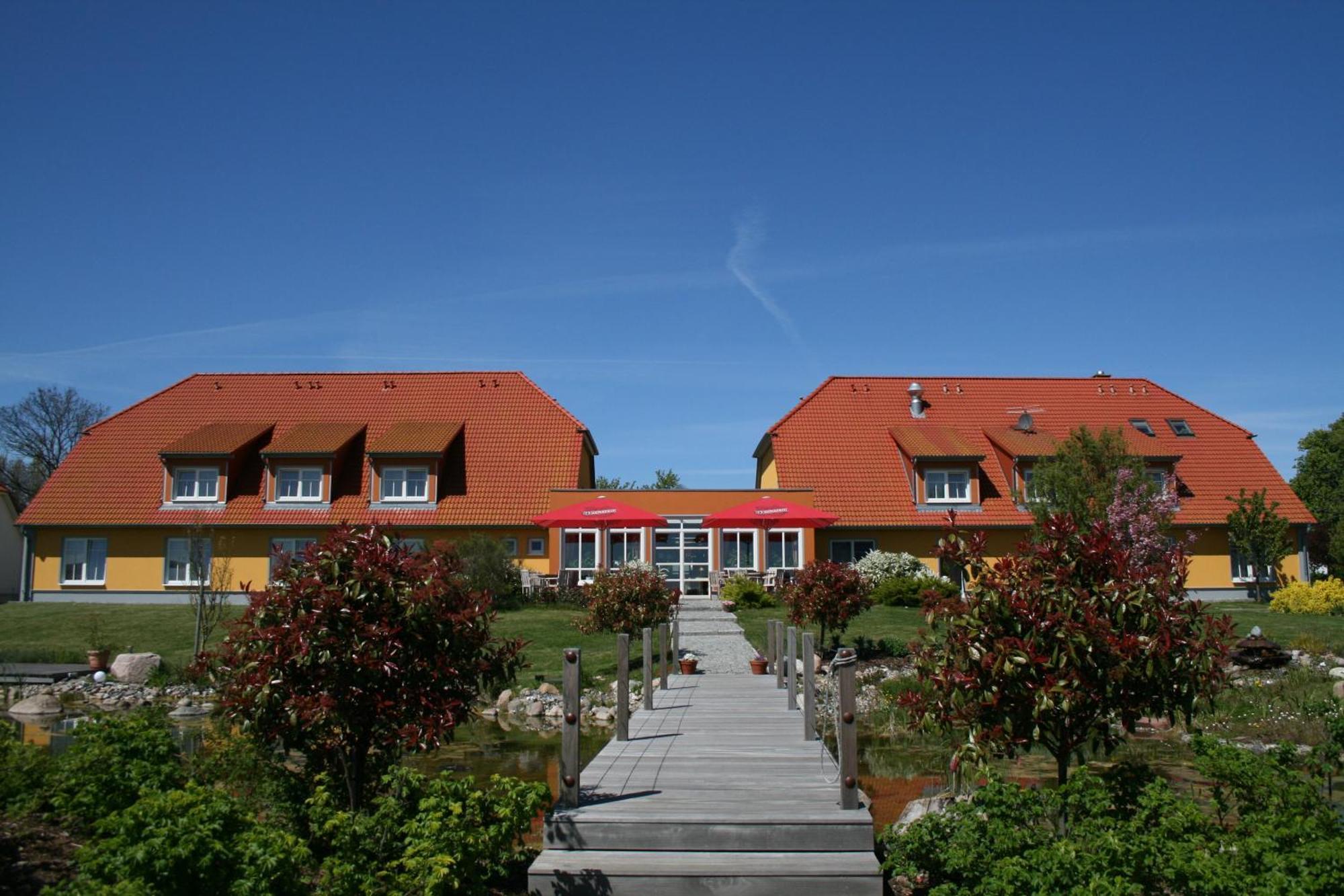 Hotel&Restaurant Zum Kap Arkona Putgarten Bagian luar foto